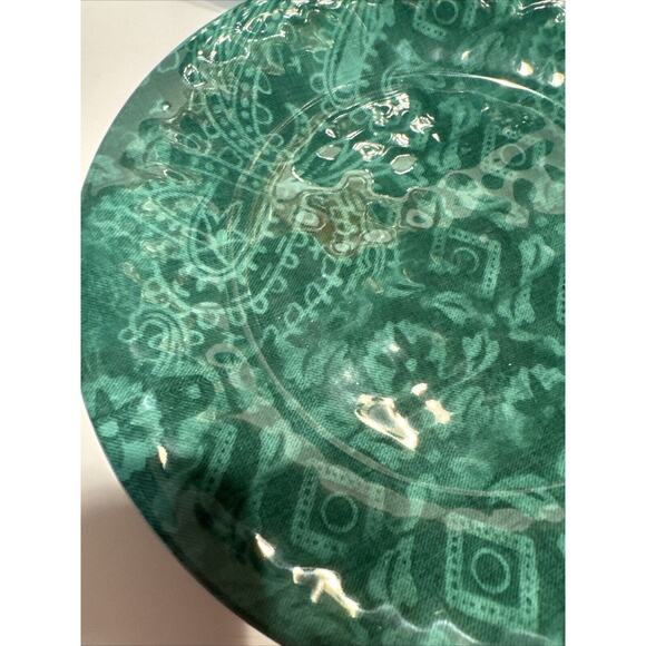 Set of 4 Southern Living Melamine Plates Green Exclusively Dillard's NEW - Picture 3 of 6